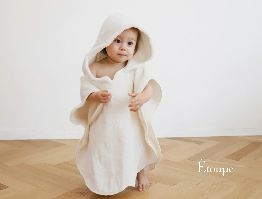 カラー：エトープ