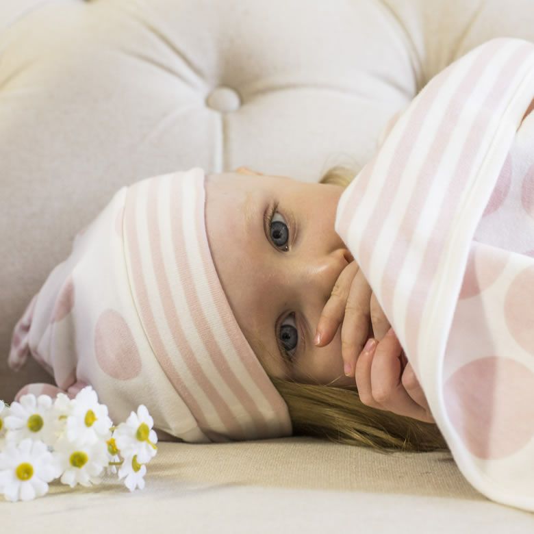 シェリ ２wayベビーオール+　シェリ ベビーキャップ+  シェリ リバーシブルスタイ ギフトセット パープル