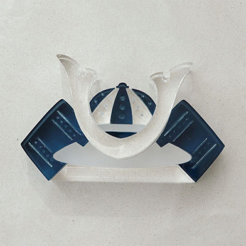 Lumiere Kabuto アクリル兜飾り (日本製) Navy | Bellevie Enfant Lumiere Kabuto アクリル兜飾り (日本製) Navy | Bellevie Enfant