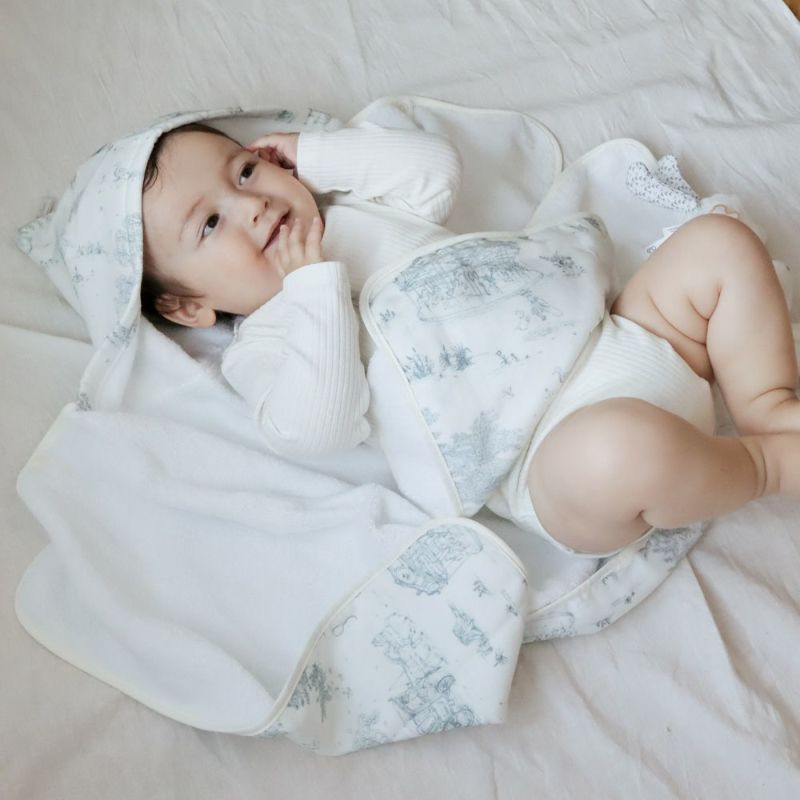 トワル・ド・ジュイ フード付き ガーゼ バスタオル | Bellevie Enfant